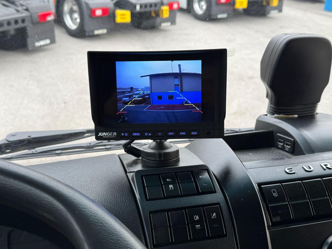 IVECO EUROCARGO 75-210P - 13