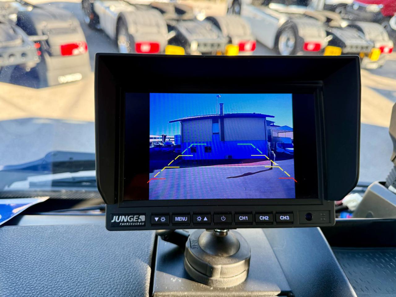 IVECO EUROCARGO 75-210P - 13