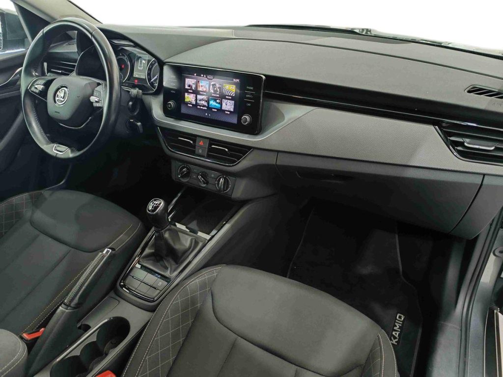 SKODA Kamiq 1.0 TSI Ambition - 9