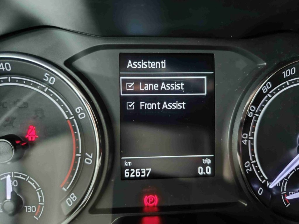 SKODA Kamiq 1.0 TSI Ambition - 15