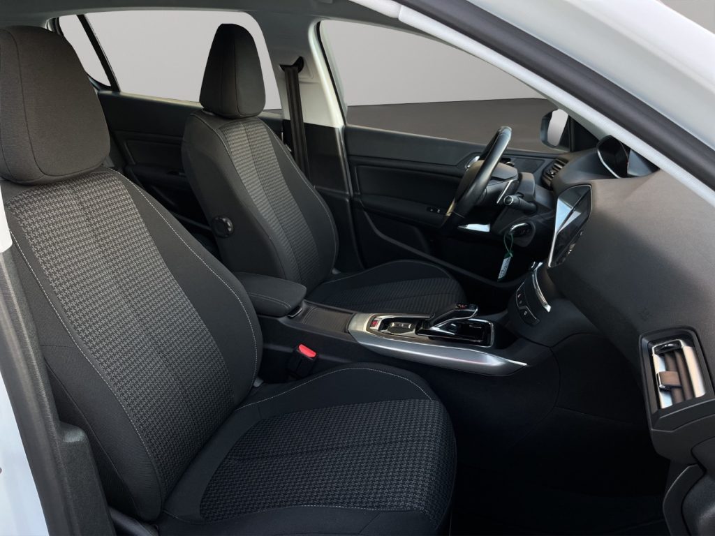 PEUGEOT 308 1.5HDi 130CV EAT8 AUTOMATICO - 9