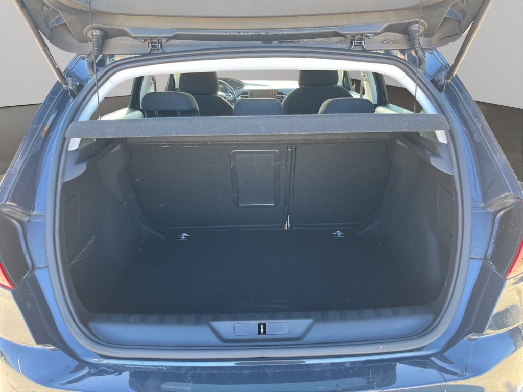 PEUGEOT 308 1.5HDi 130CV EAT6 AUTOMATICO - 15