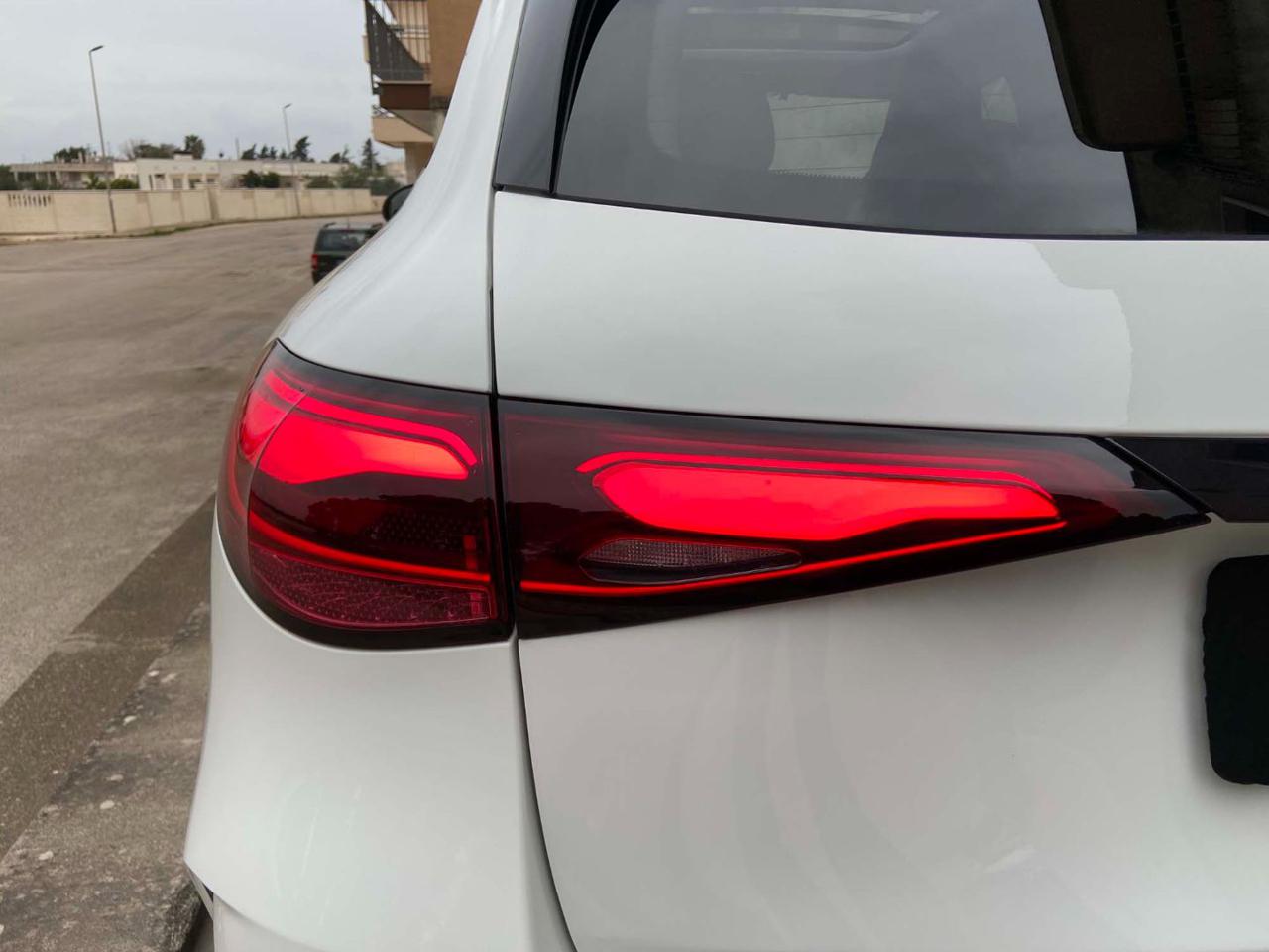 MERCEDES-BENZ GLC 300 d 4Matic Mild Hybrid AMG Line Premium Plus TETTO. - 63