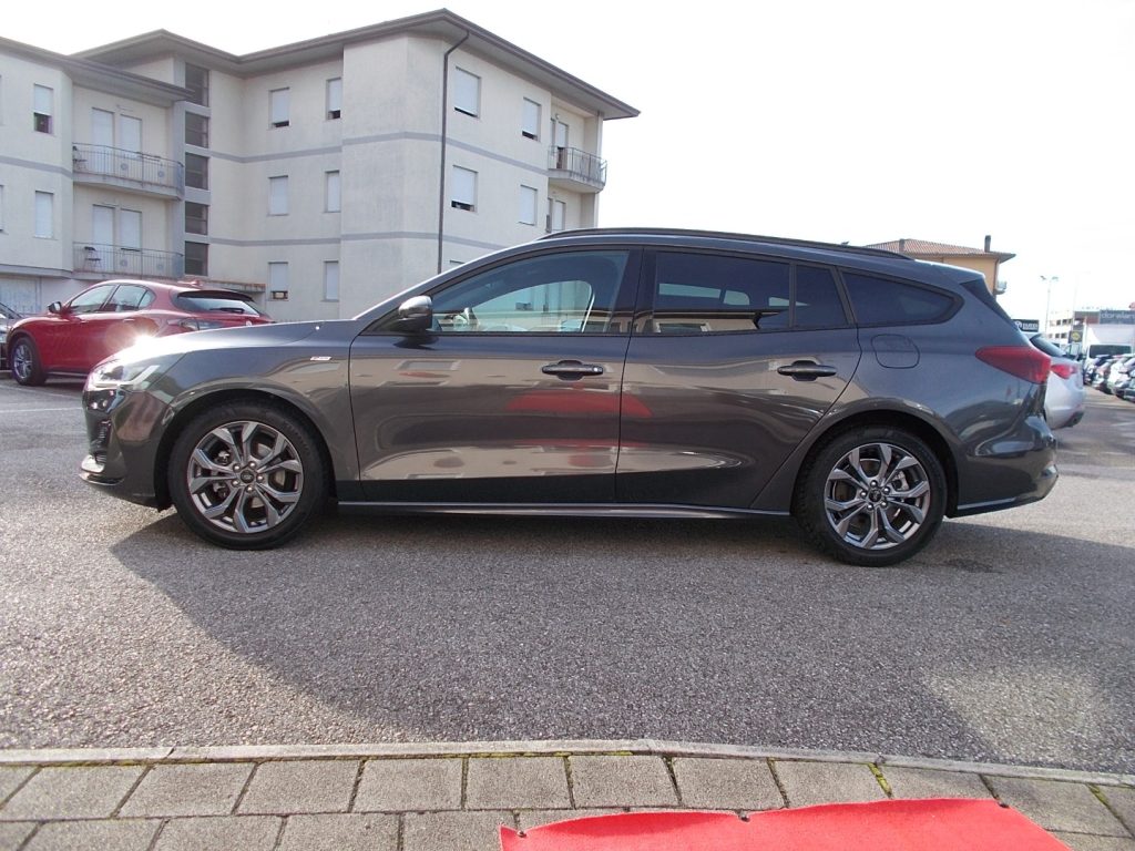 FORD Focus 1.0 EcoBoost Hybrid 125 CV SW ST-Line Style - 7