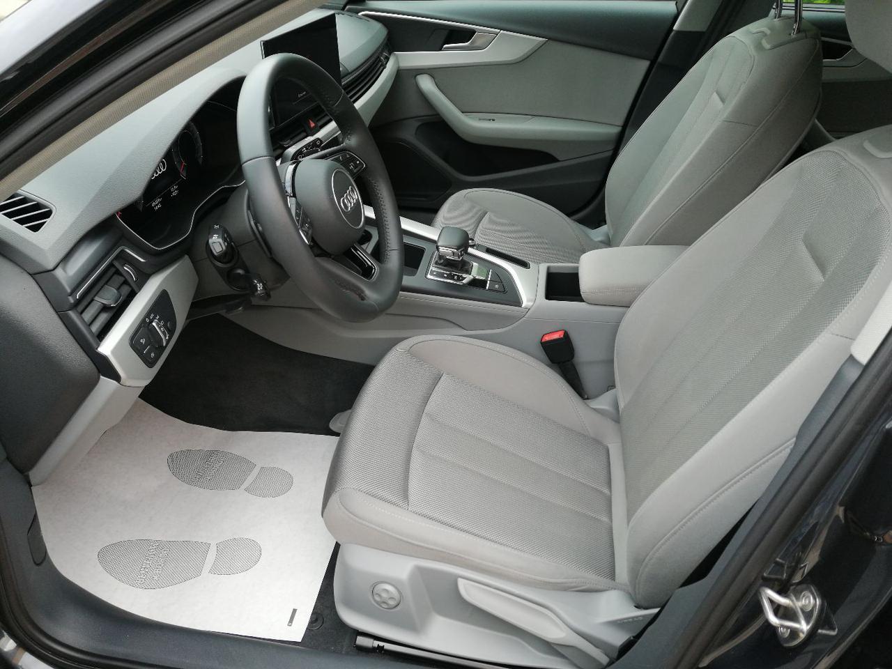 AUDI A4 Avant 35 TDI/163 CV S tronic Business Advanced - 7