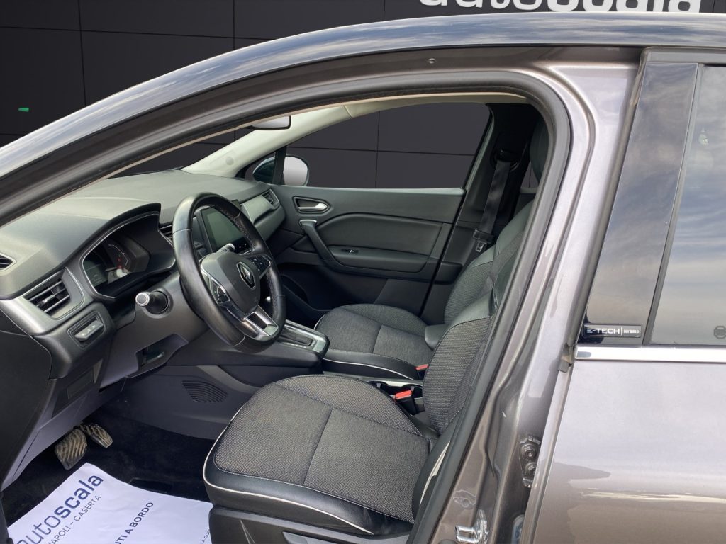 RENAULT Captur Full Hybrid E-Tech 145 CV Intens - 9