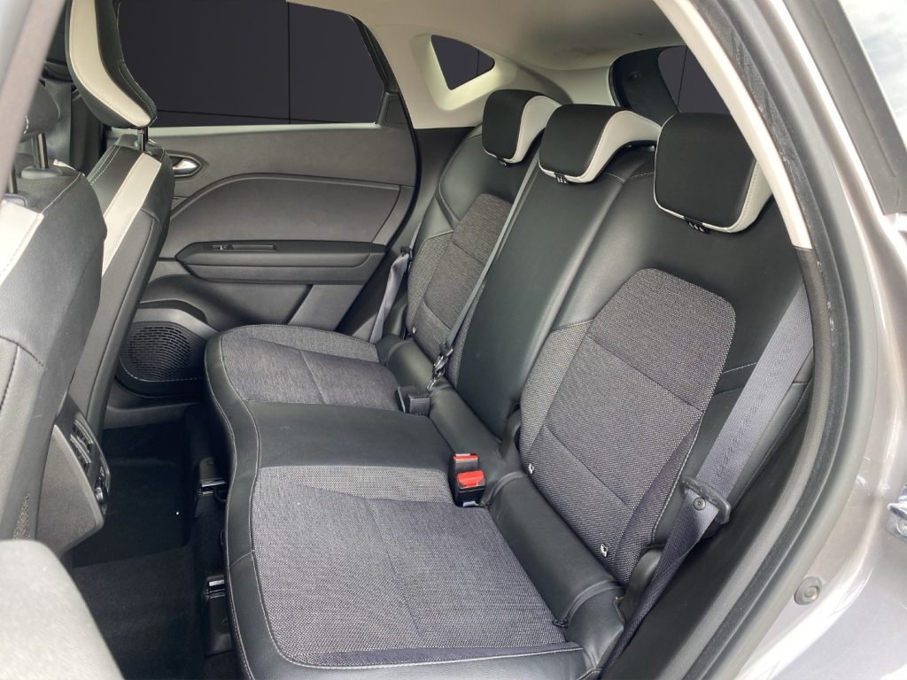 RENAULT Captur Full Hybrid E-Tech 145 CV Intens - 13