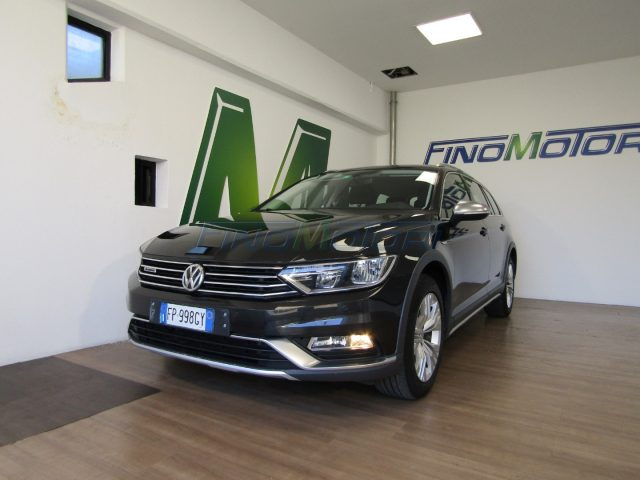 VOLKSWAGEN Passat Alltrack Nero metallizzato
