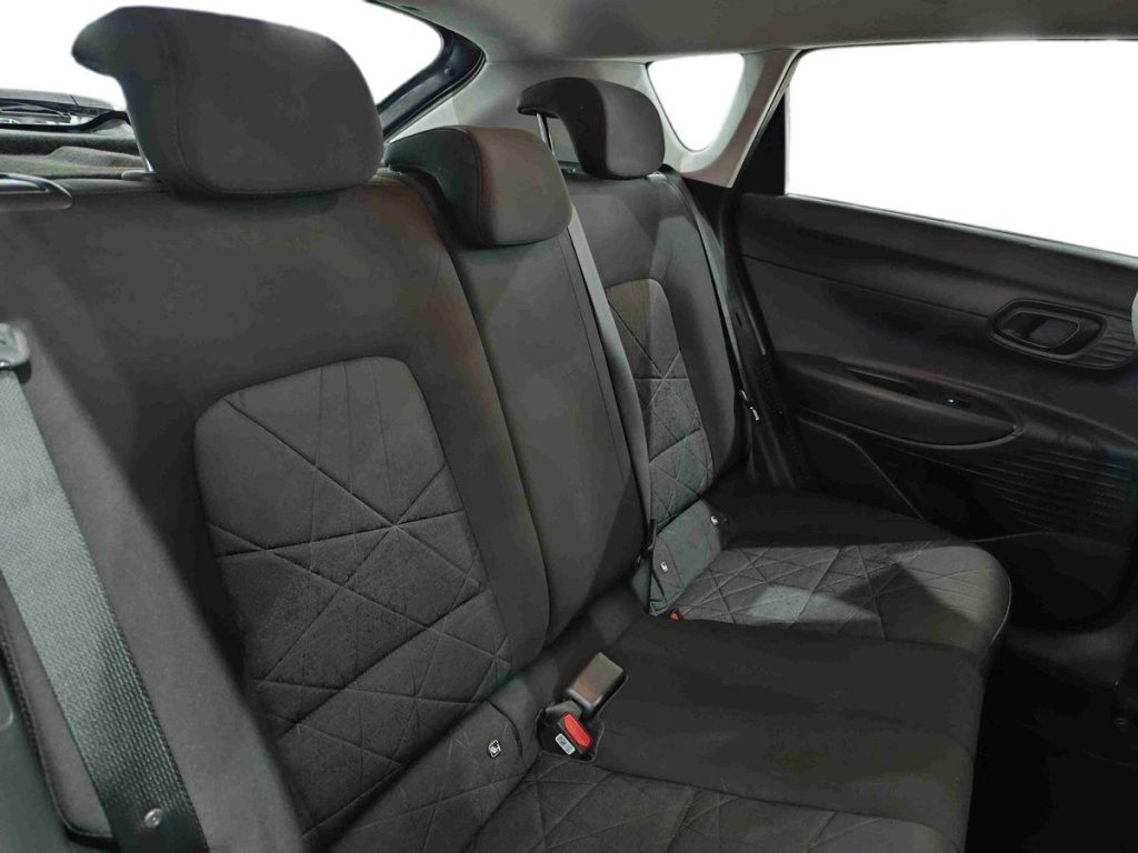 HYUNDAI Bayon 1.0 T-GDI Hybrid 48V iMT XLine - 11