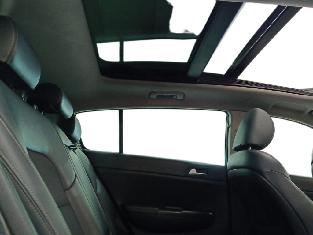 KIA Sportage 1.7 CRDI 2WD Class - 11