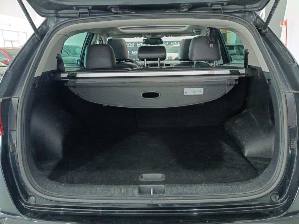 KIA Sportage 1.7 CRDI 2WD Class - 12