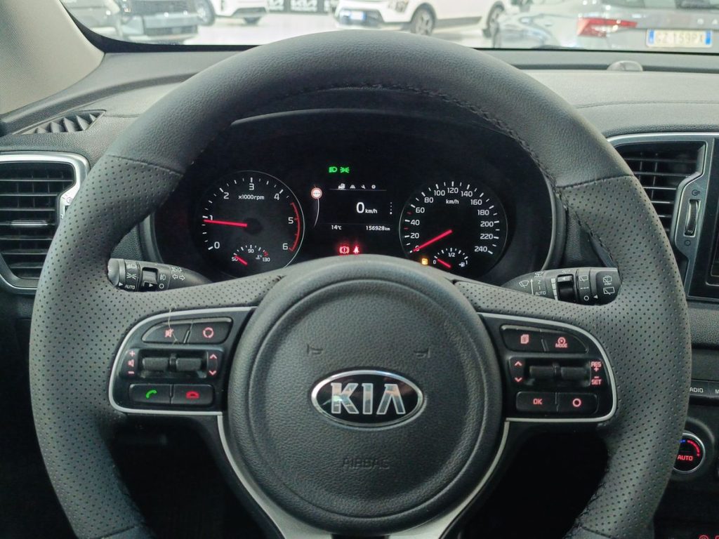 KIA Sportage 1.7 CRDI 2WD Class - 17