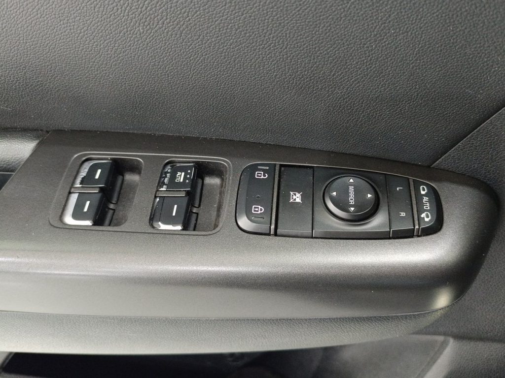 KIA Sportage 1.7 CRDI 2WD Class - 20