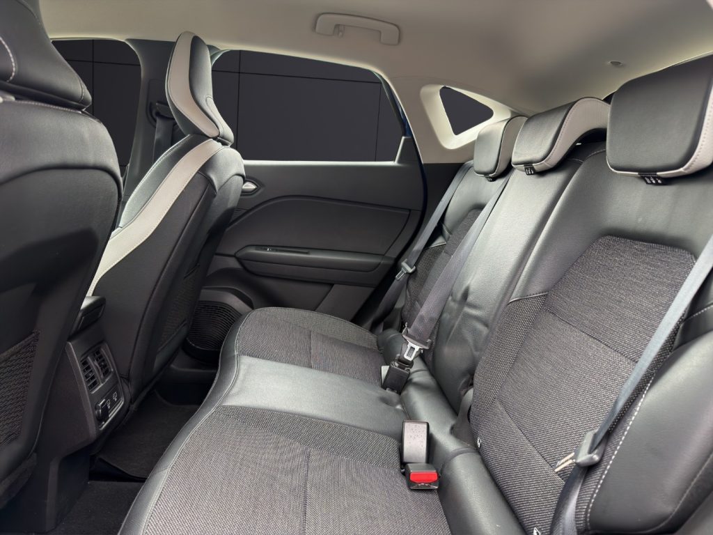 RENAULT Captur Plug-in Hybrid E-Tech 160 CV Intens - 13