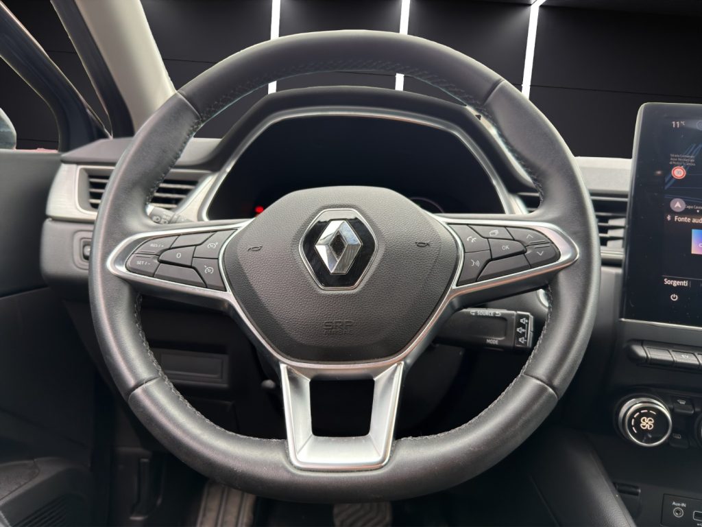 RENAULT Captur Plug-in Hybrid E-Tech 160 CV Intens - 10