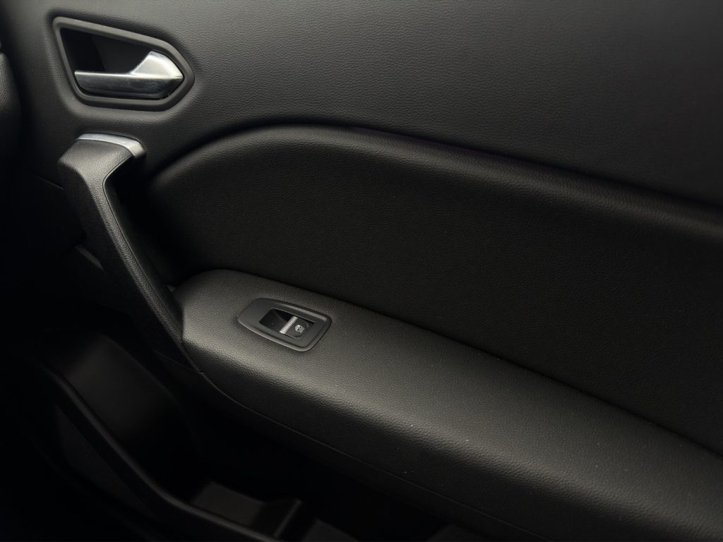 RENAULT Captur Plug-in Hybrid E-Tech 160 CV Intens - 17