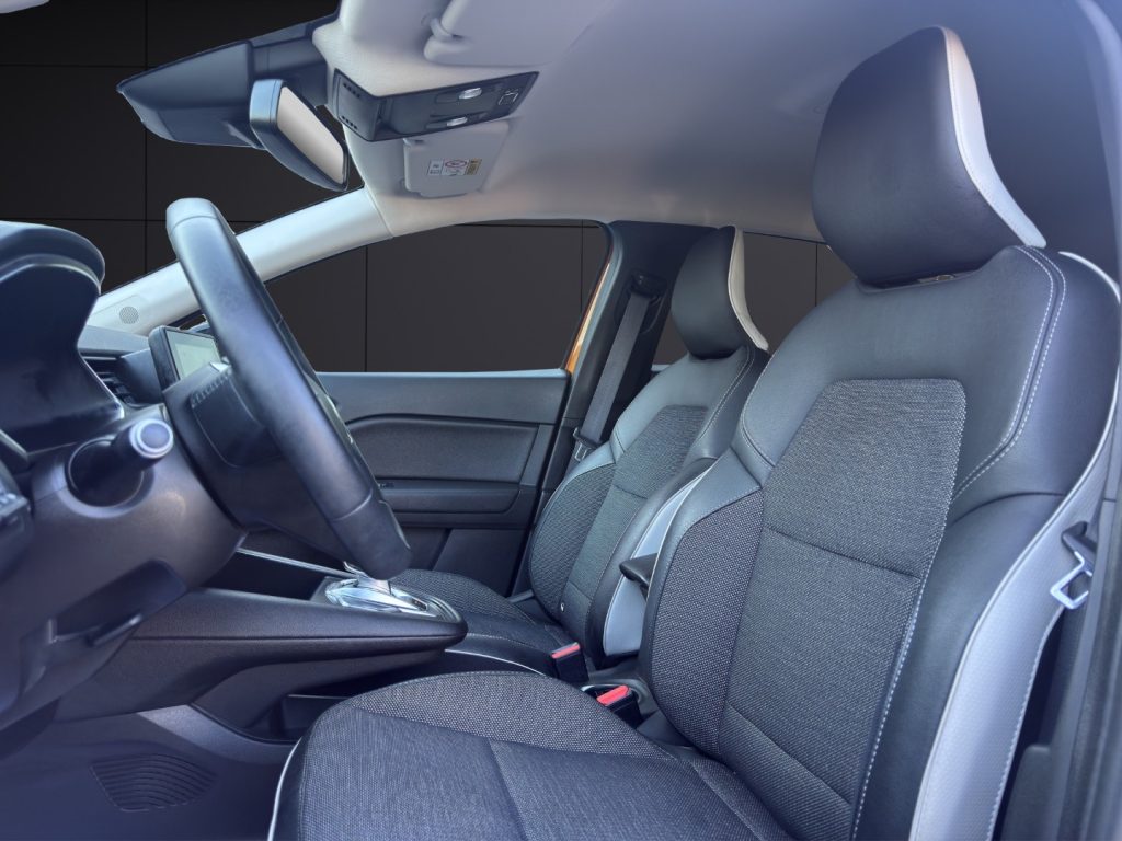 RENAULT Captur Plug-in Hybrid E-Tech 160 CV Intens - 9