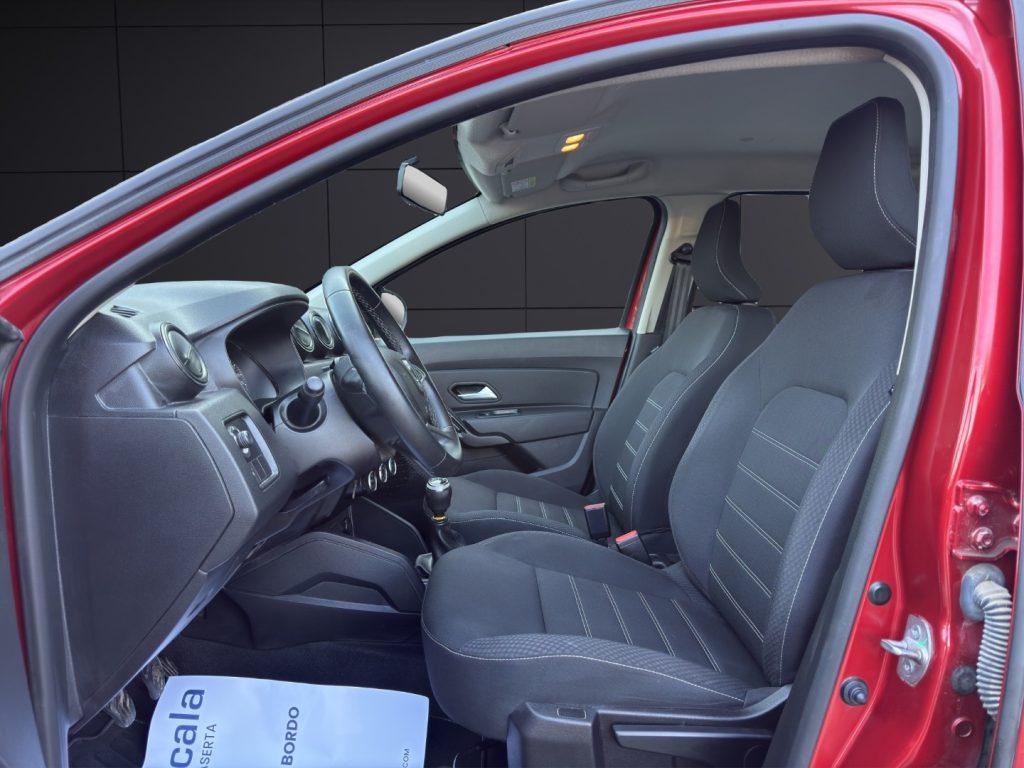DACIA Duster 1.0 TCe GPL 4x2 Expression - 9