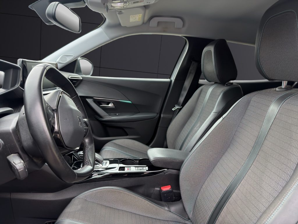 PEUGEOT 2008 motore elettrico 136 CV Allure Pack - 9