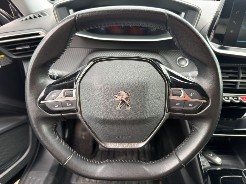 PEUGEOT 2008 motore elettrico 136 CV Allure Pack - 11