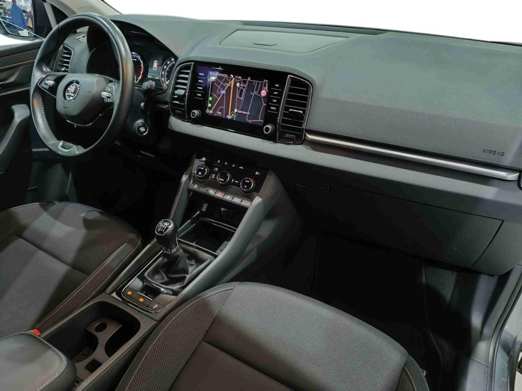 SKODA Karoq 1.0 TSI 110 CV Executive - 9