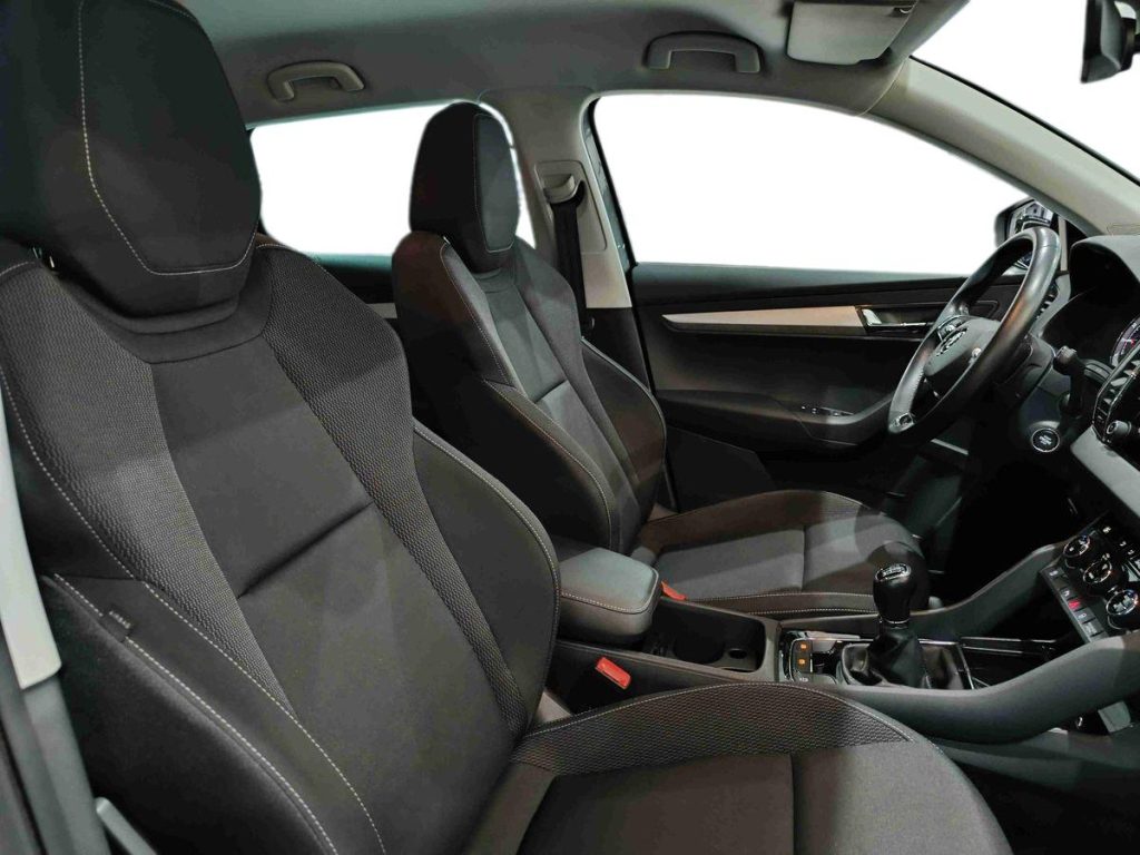 SKODA Karoq 1.0 TSI 110 CV Executive - 10