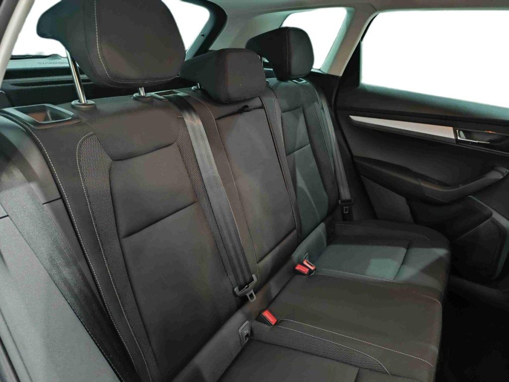 SKODA Karoq 1.0 TSI 110 CV Executive - 11