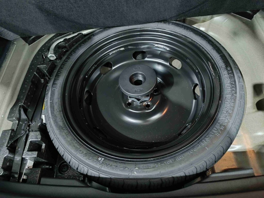 SKODA Karoq 1.0 TSI 110 CV Executive - 13