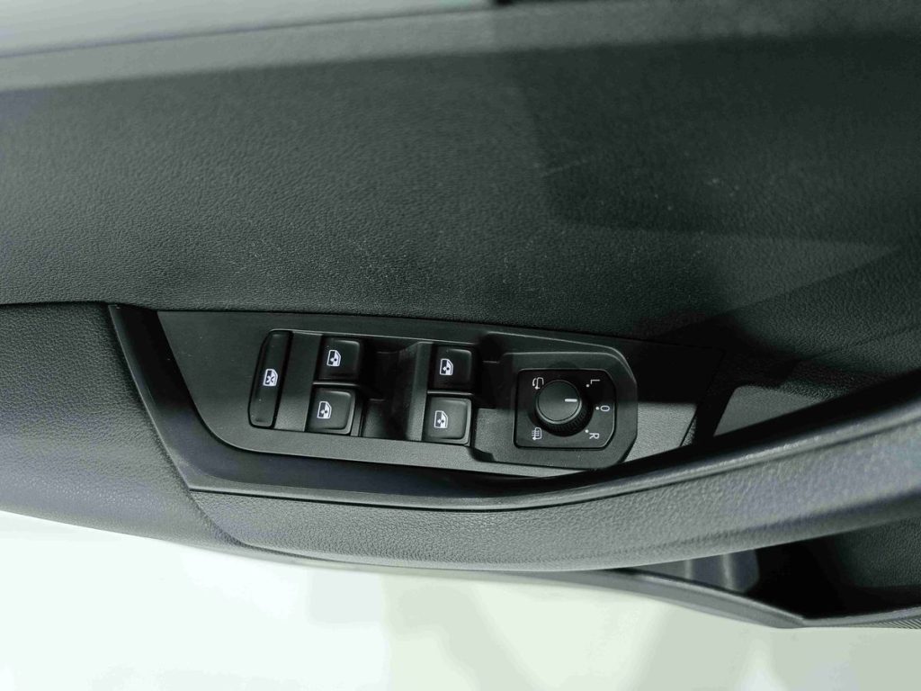 SKODA Karoq 1.0 TSI 110 CV Executive - 20