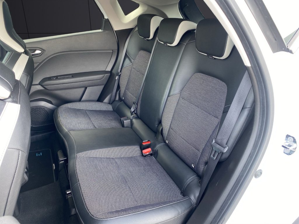 RENAULT Captur Plug-in Hybrid E-Tech 160 CV Intens - 13