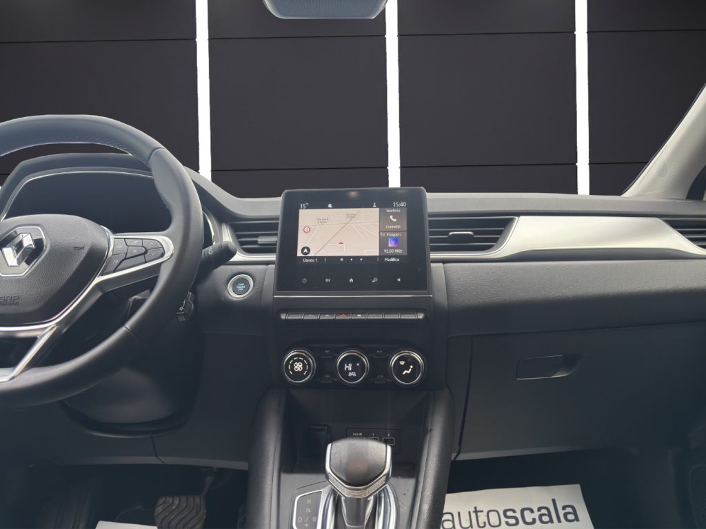 RENAULT Captur Plug-in Hybrid E-Tech 160 CV Intens - 15