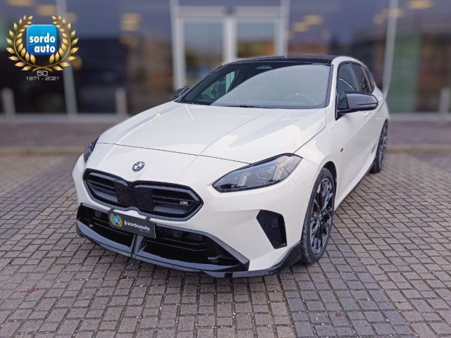 BMW 135 Bianco pastello