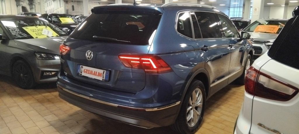 VOLKSWAGEN Tiguan Allspace 2.0 TDI DSG Advanced 7 posti TETTO VIDEO - 7