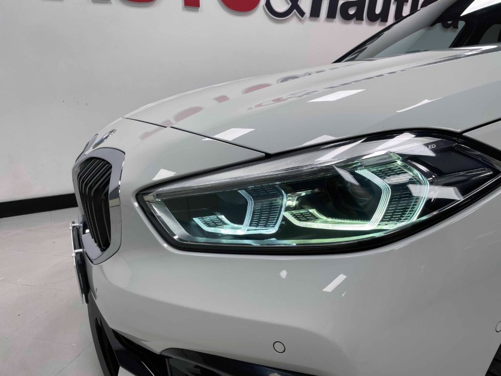 BMW 118 118i SPORT LINE 140CV AUTO - 12