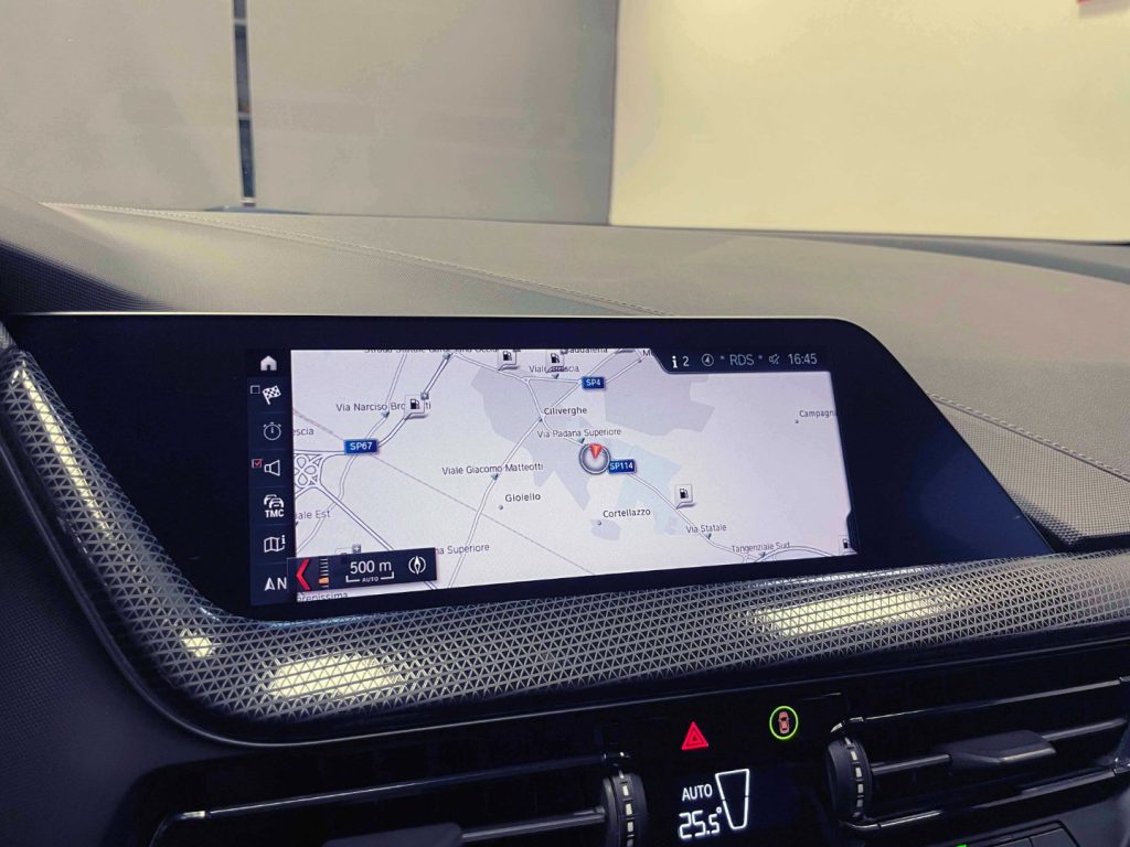 BMW 118 118i SPORT LINE 140CV AUTO - 22