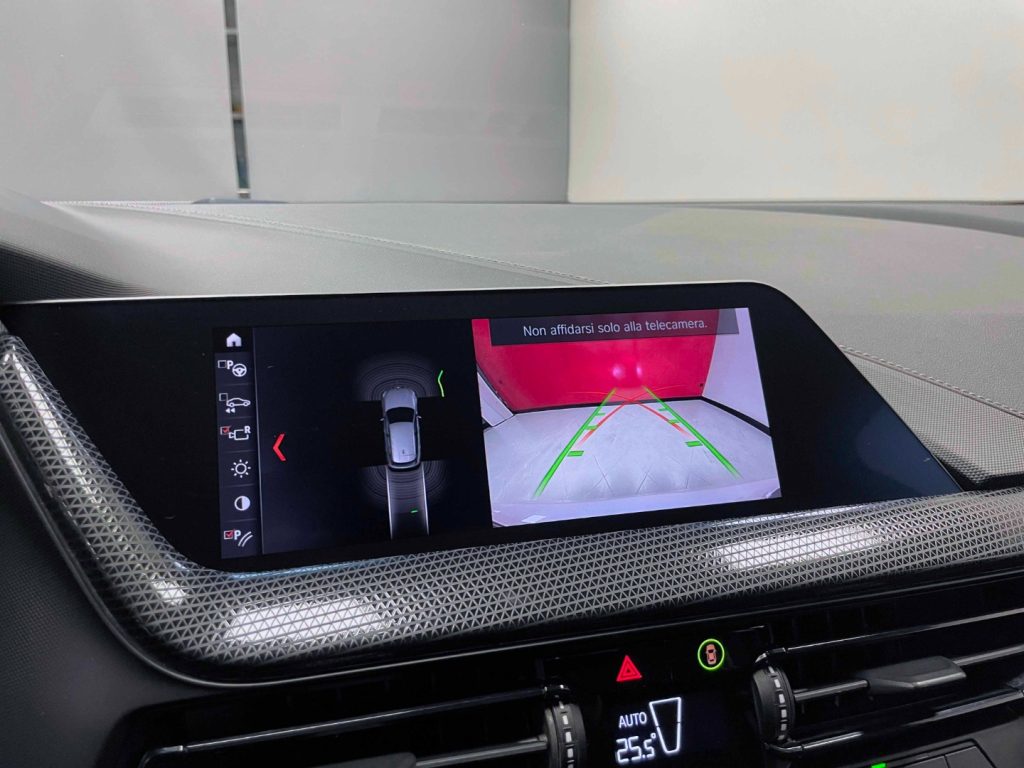 BMW 118 118i SPORT LINE 140CV AUTO - 26