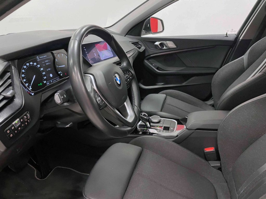 BMW 118 118i SPORT LINE 140CV AUTO - 47