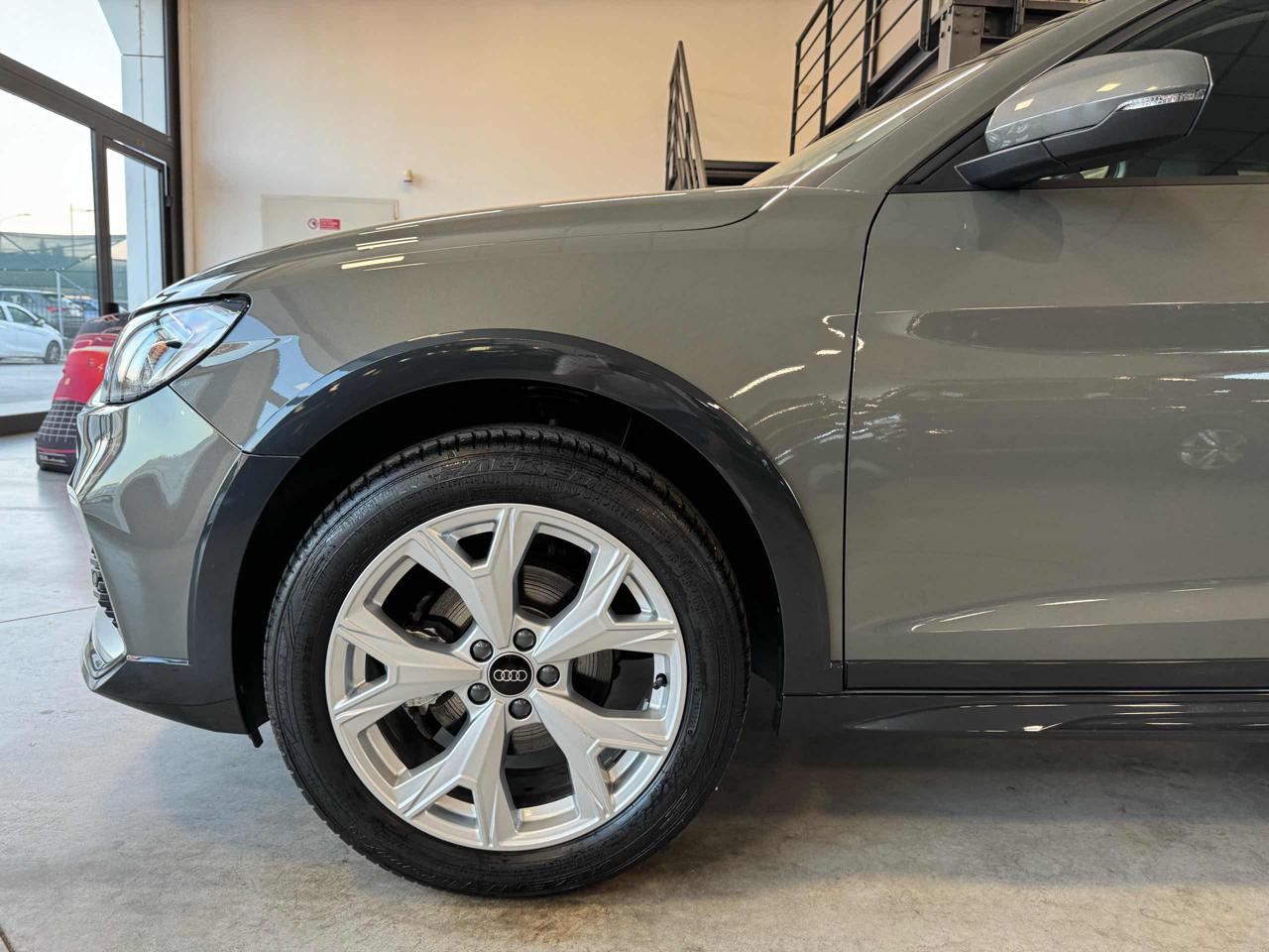 AUDI A1 allstreet 30 TFSI Business - 22