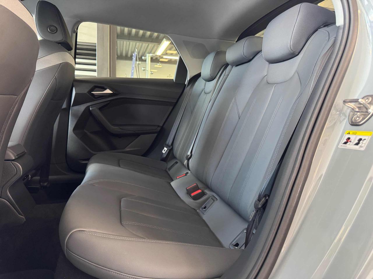 AUDI A1 allstreet 30 TFSI S tronic Interni in pelle - 12