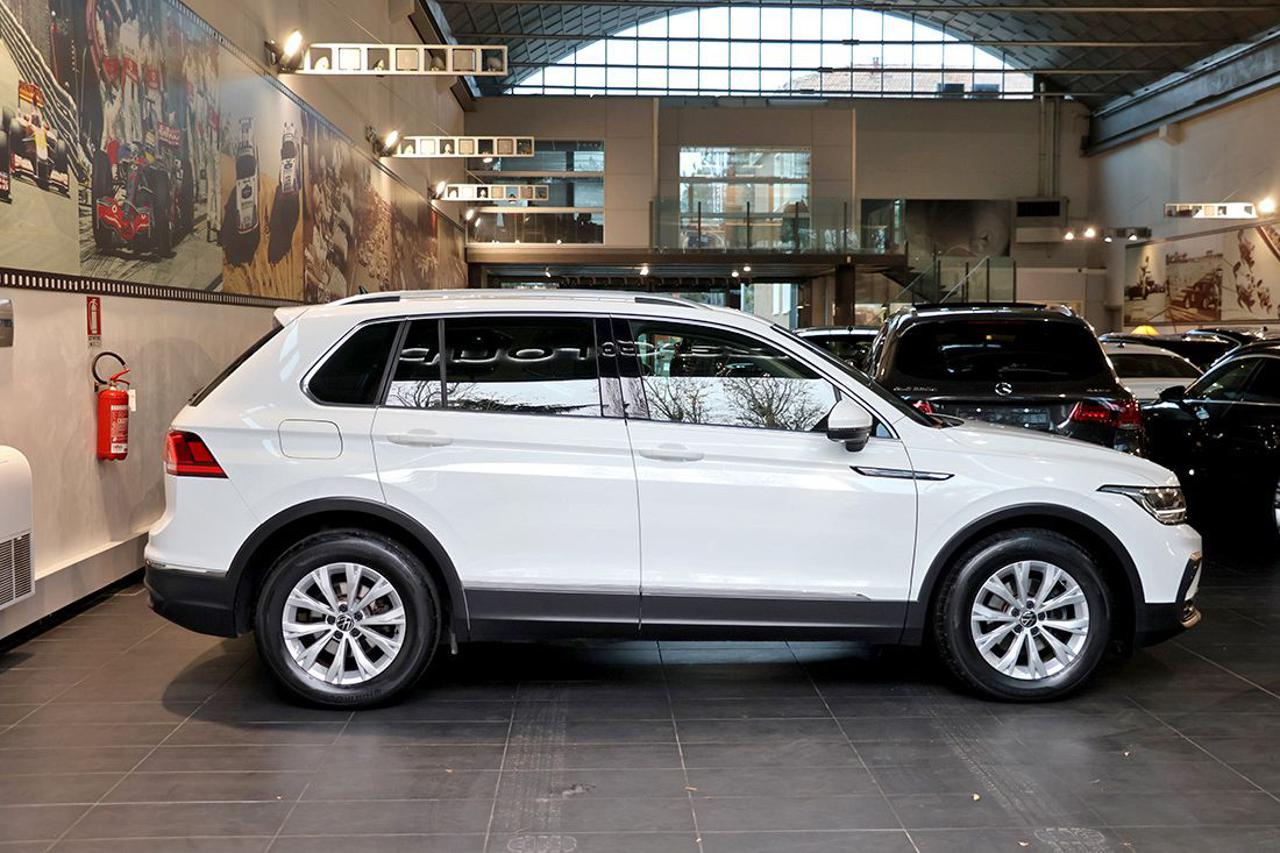 VOLKSWAGEN Tiguan 2.0 TDI SCR Life - 2