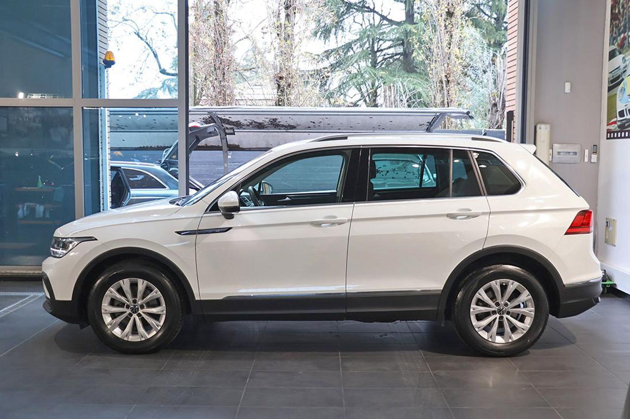 VOLKSWAGEN Tiguan 2.0 TDI SCR Life - 3