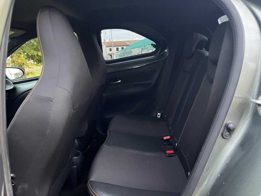 TOYOTA Aygo X 1.0 VVT-i 72 CV 5 porte Limited S-CVT - 24