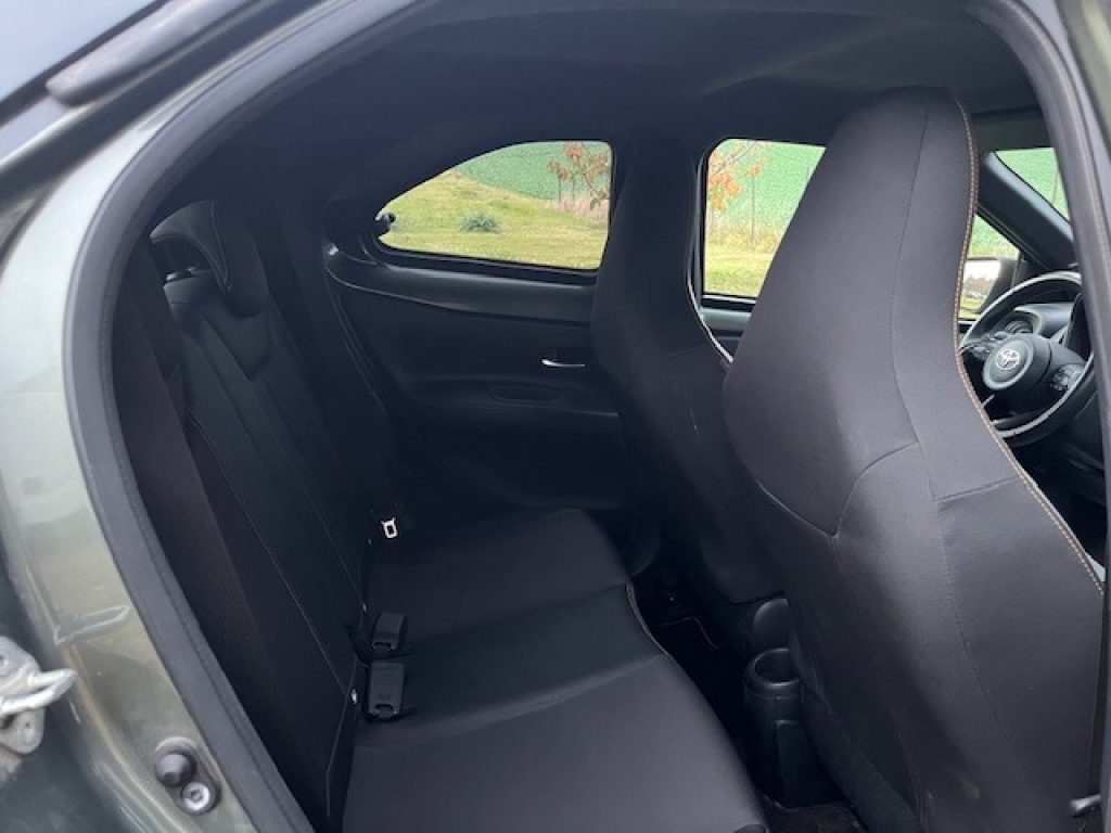 TOYOTA Aygo X 1.0 VVT-i 72 CV 5 porte Limited S-CVT - 27