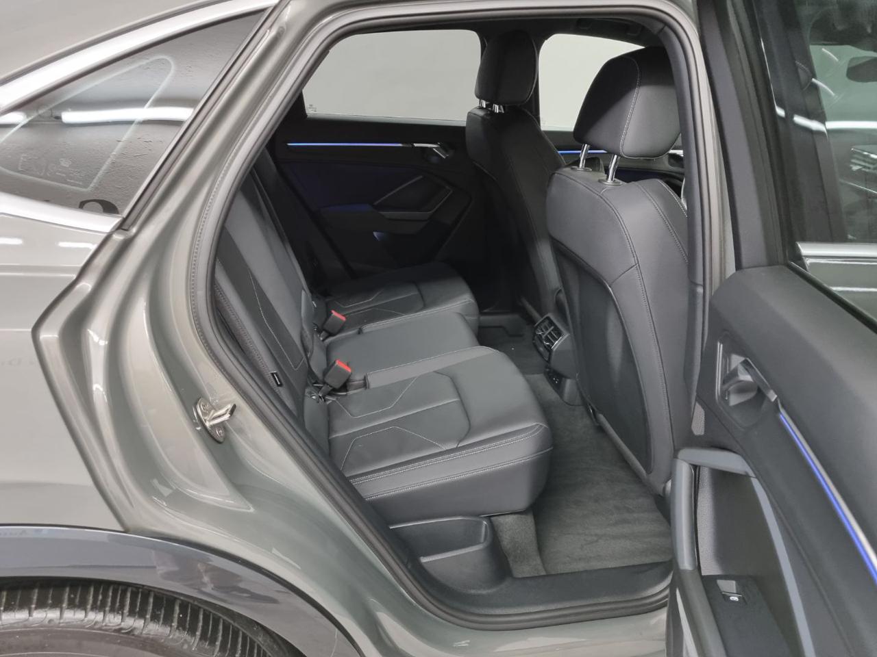 AUDI Q3 SPB 45 TFSI quattro S tronic S line edition - 18