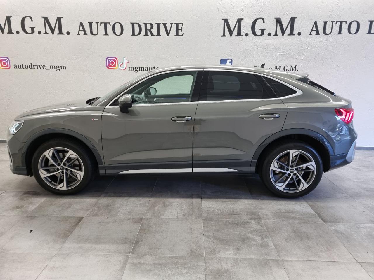 AUDI Q3 SPB 45 TFSI quattro S tronic S line edition - 2