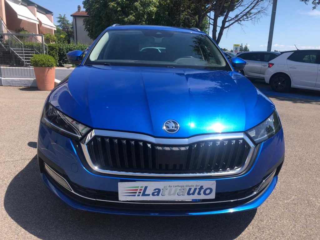 SKODA Octavia 1.5 G-TEC DSG Wagon Executive - 2