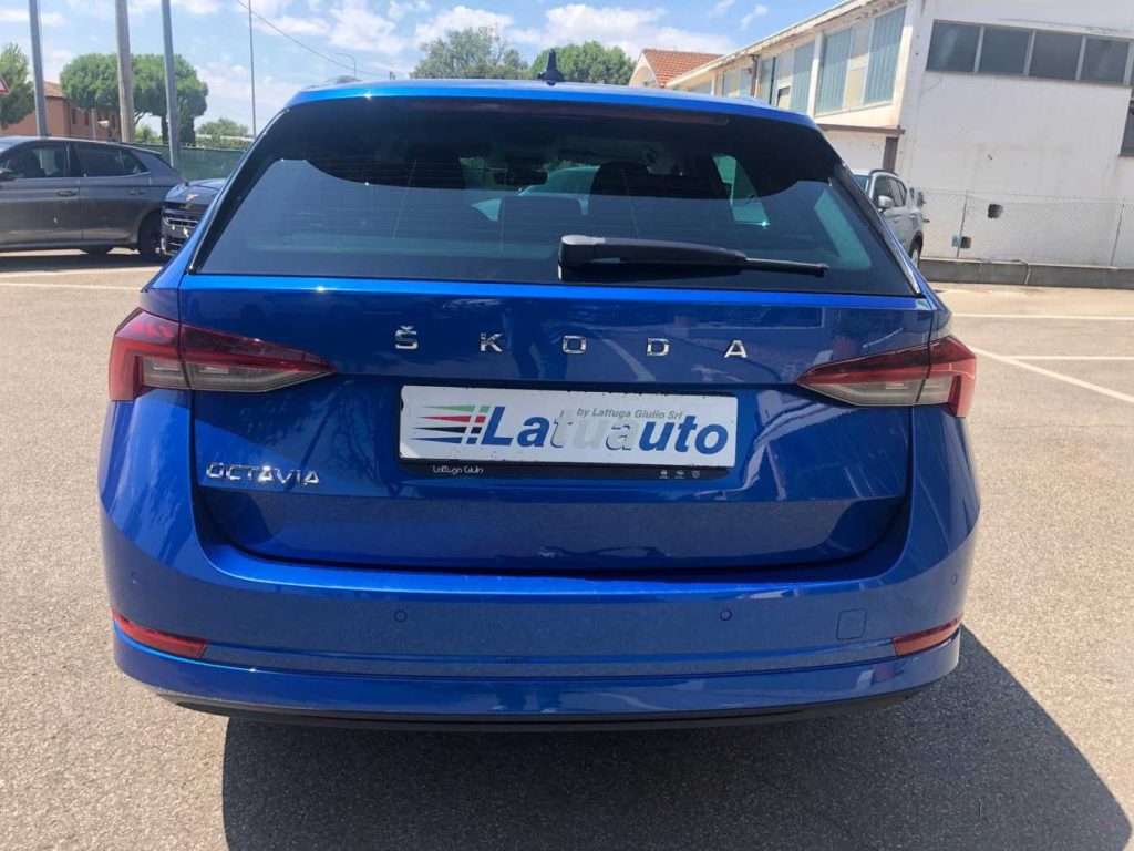 SKODA Octavia 1.5 G-TEC DSG Wagon Executive - 7