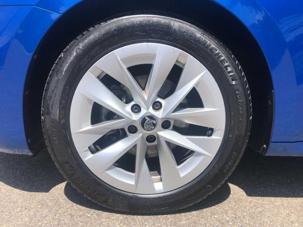 SKODA Octavia 1.5 G-TEC DSG Wagon Executive - 15