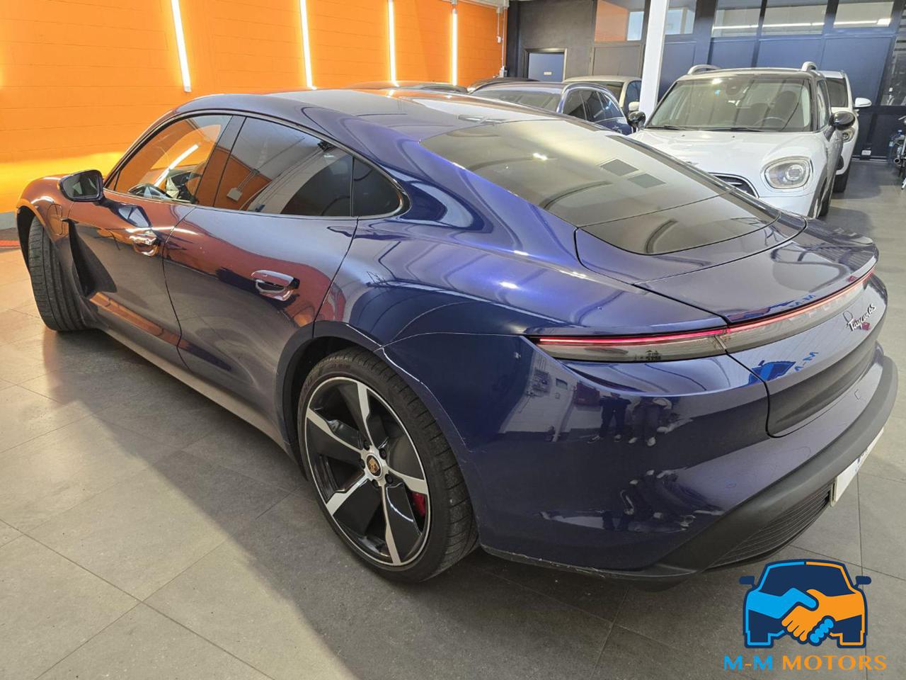 PORSCHE Taycan 4S Performance - 8