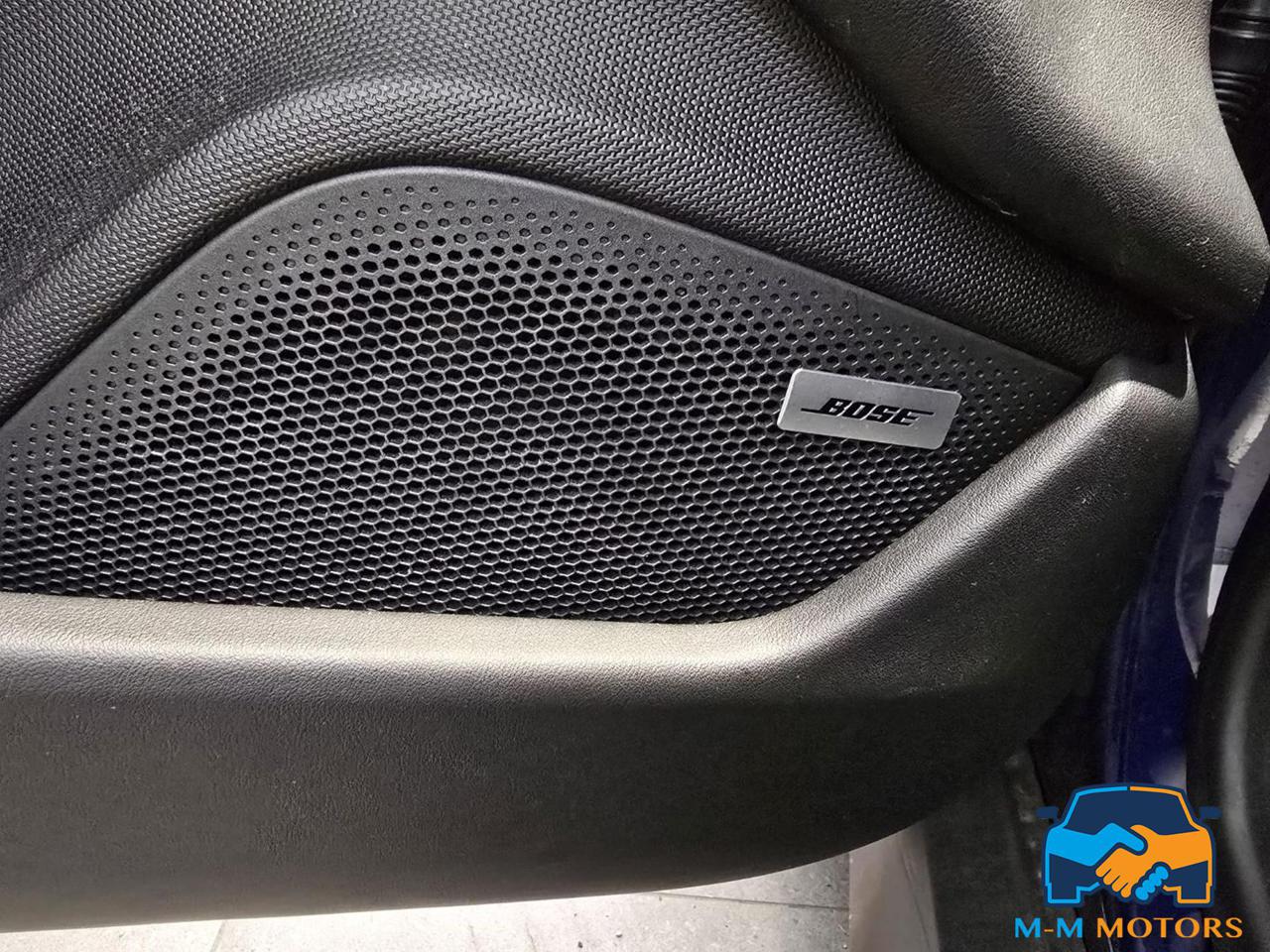 PORSCHE Taycan 4S Performance - 12